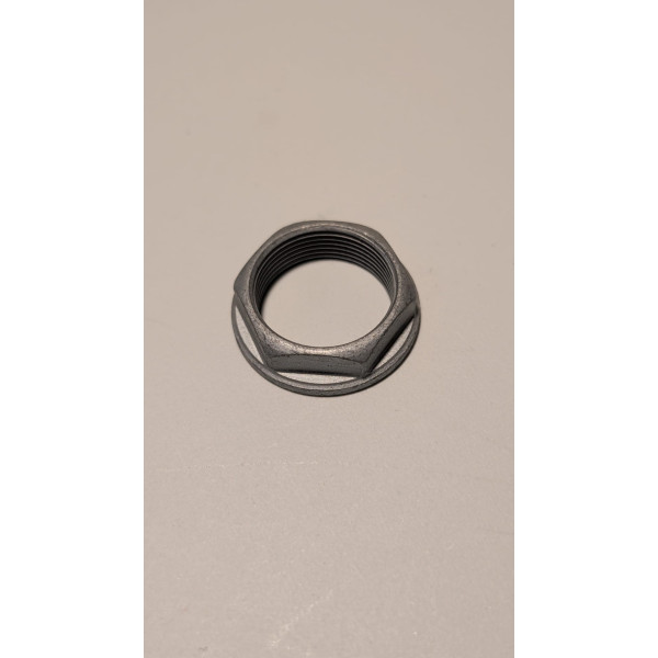 Écrou M25x1.25 CH28 SP9.5
