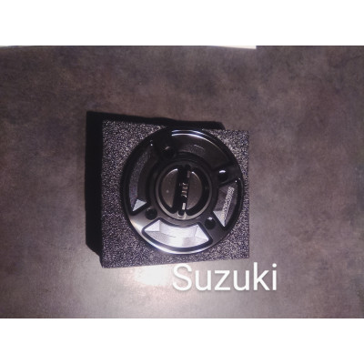 Bouchon réservoir racing suzuki