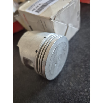 2YM116360000  PISTON