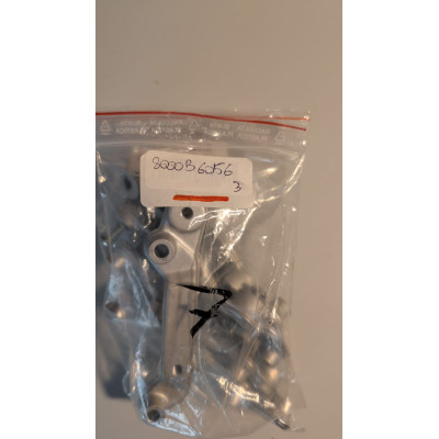 Support avant inférieur de boîte à air MV Agusta